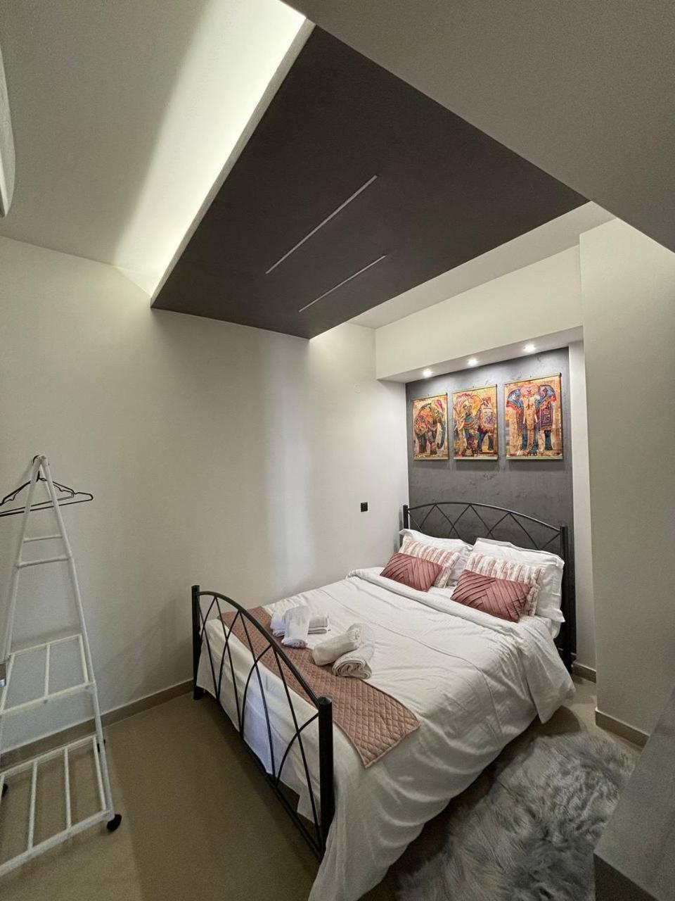 Purpe Orchid - Modern Appartamento Salonicco